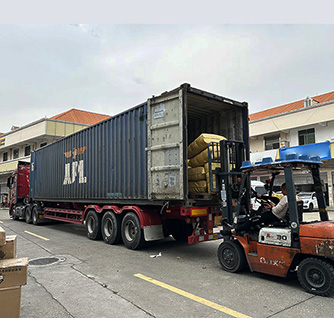 china warehouse loading